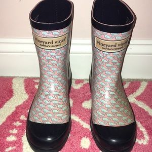 Vineyard Vines rain boots
